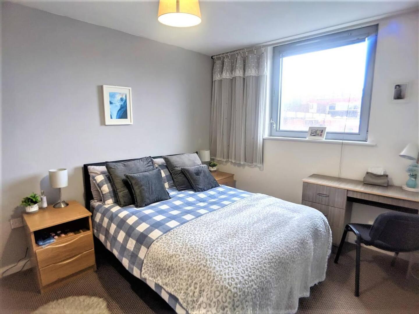 Lovely Guest Rooms In City Centre Liverpool Extérieur photo