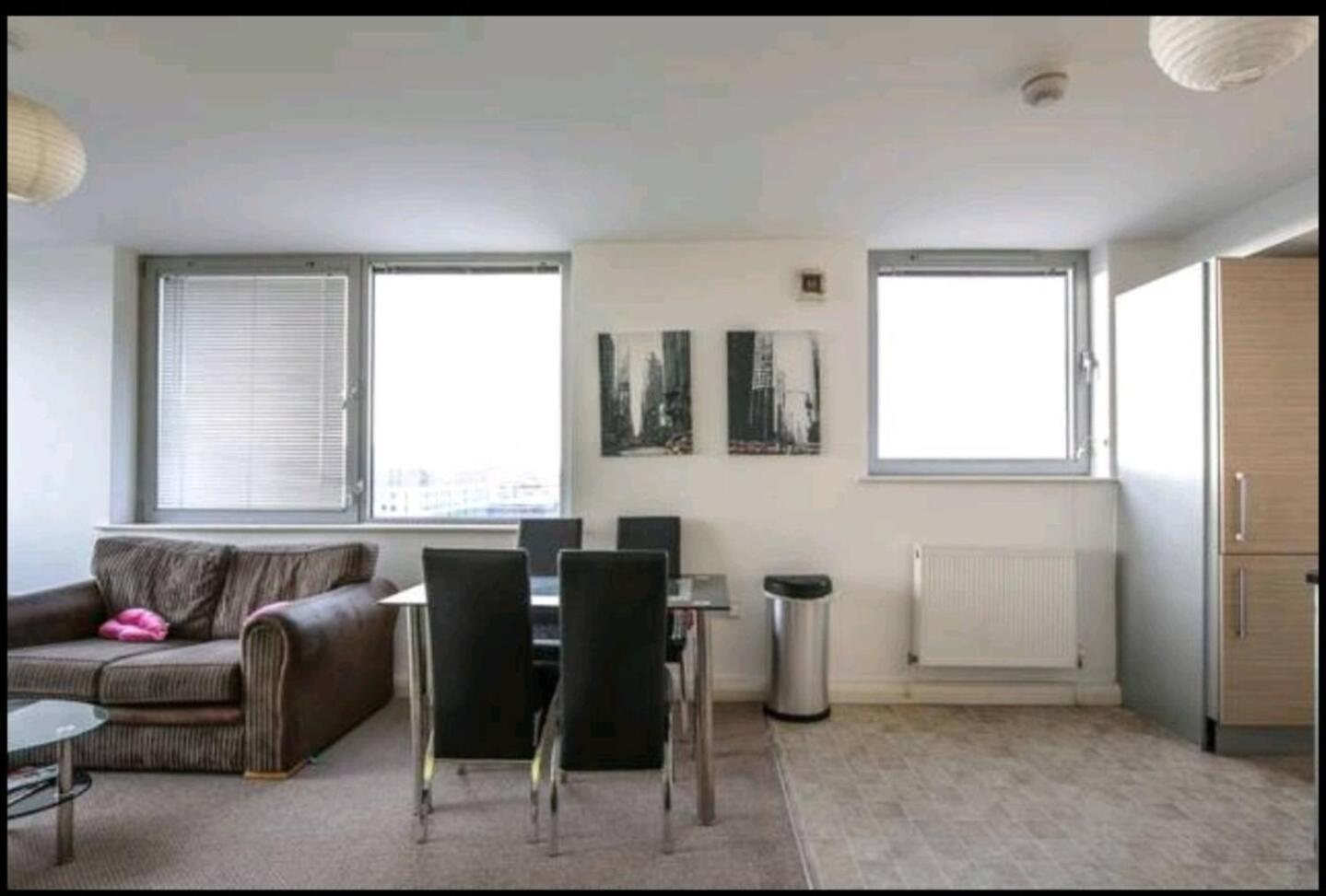 Lovely Guest Rooms In City Centre Liverpool Extérieur photo