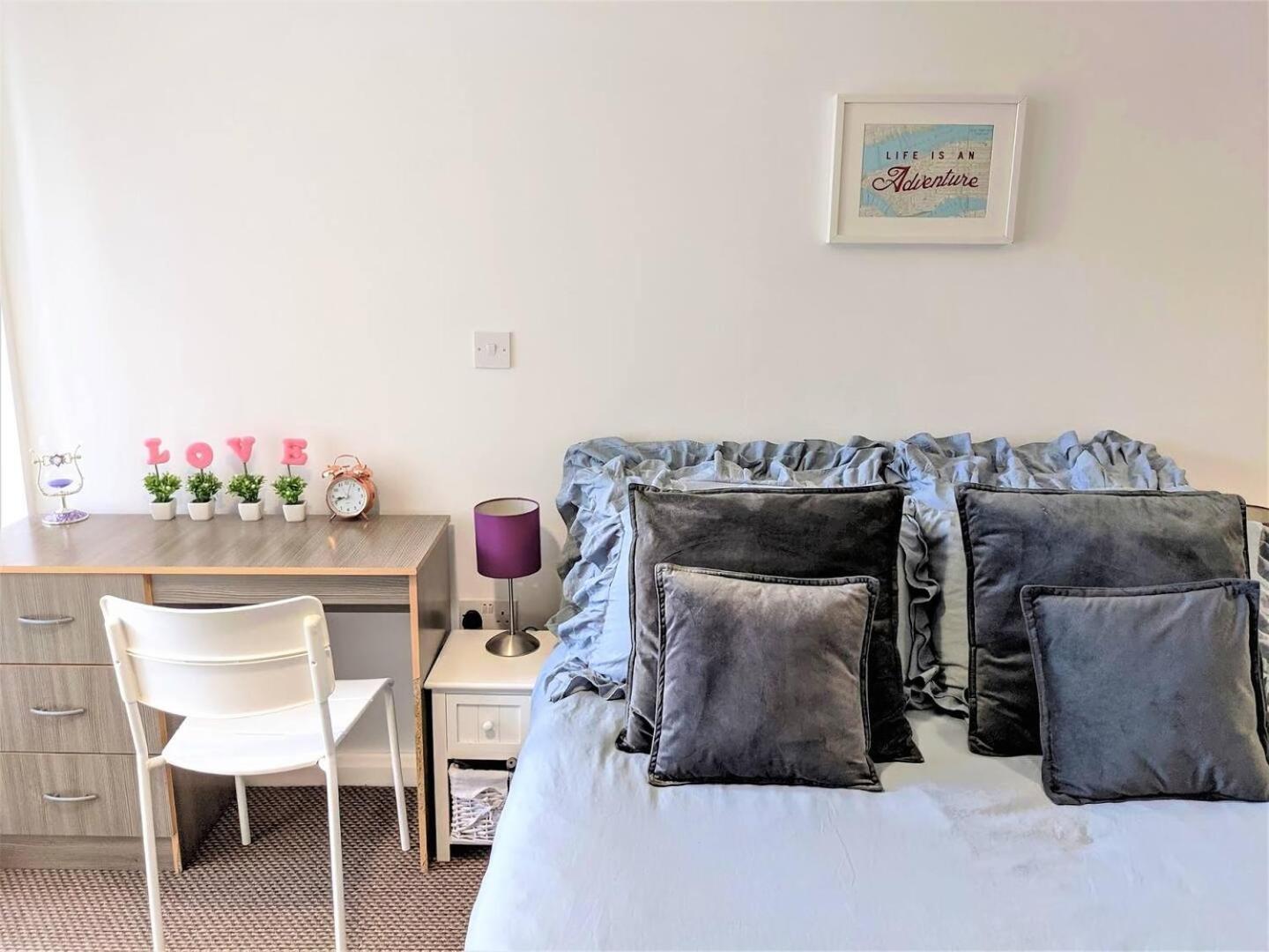 Lovely Guest Rooms In City Centre Liverpool Extérieur photo