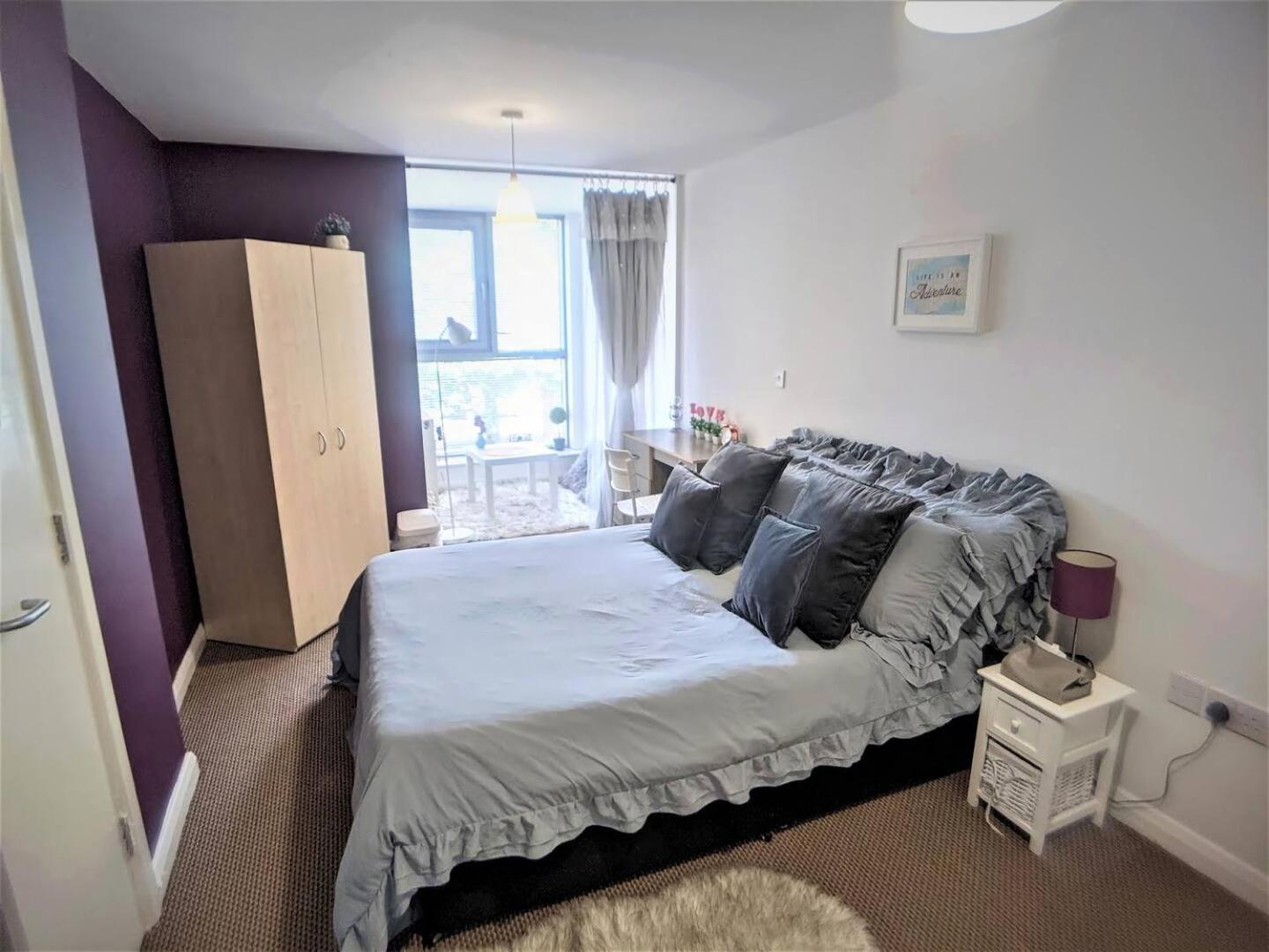 Lovely Guest Rooms In City Centre Liverpool Extérieur photo